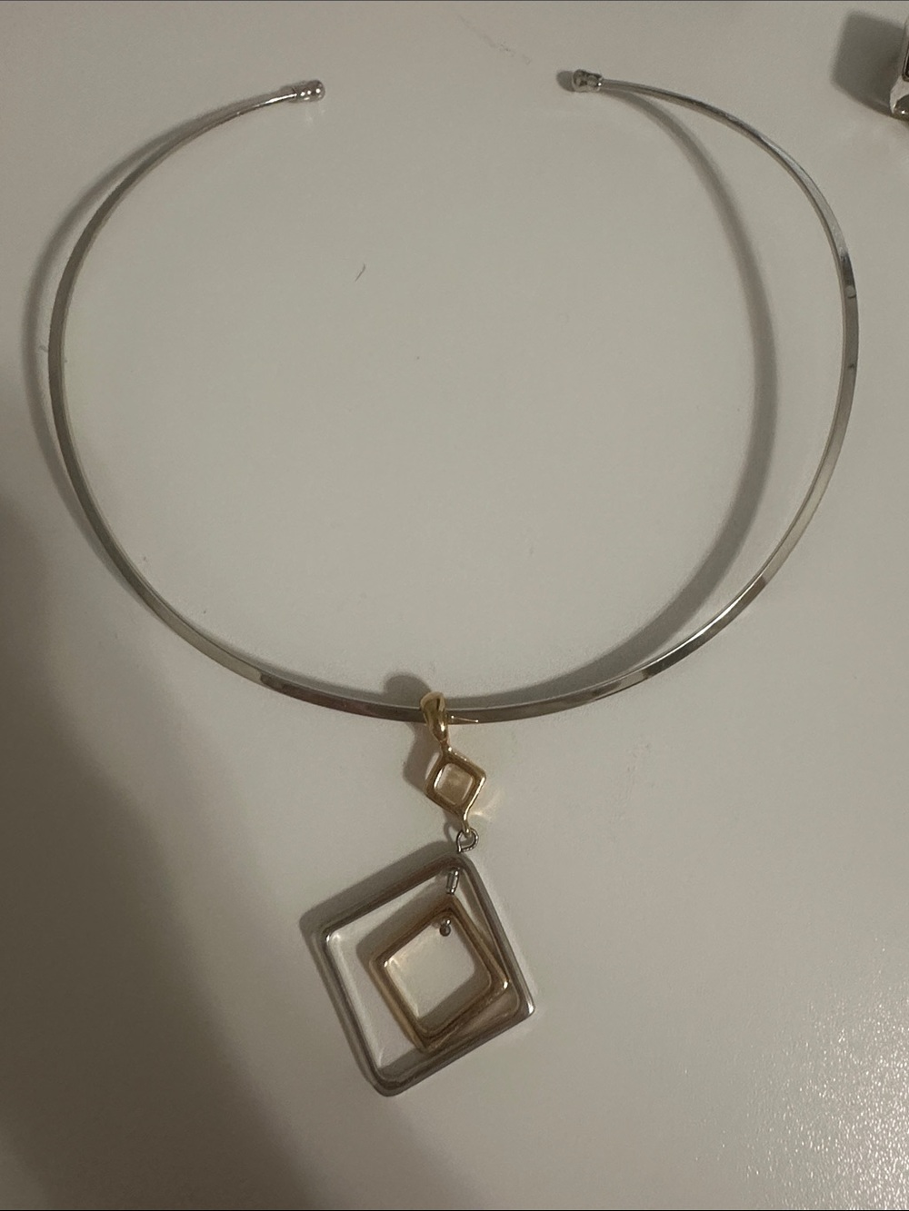 Assorted Lia Sophia Pendant Lot with choker necklace - Picture 14 of 16